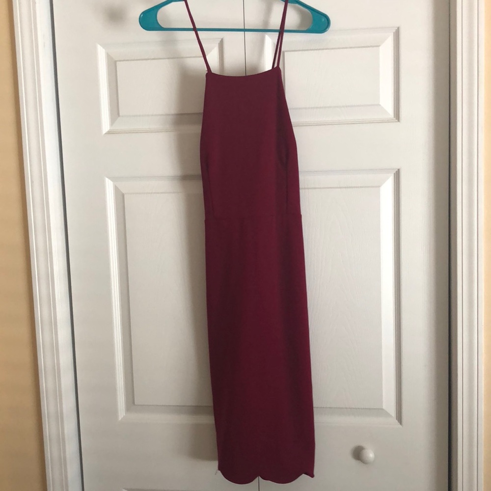 Lulus open back scalloped midi dress